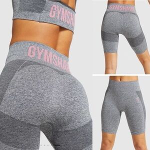 GYMSHARK FLEX CYCLING SHORTS NEW CHARCOAL MARL/RUBY PINK - EXTRA SMALL.